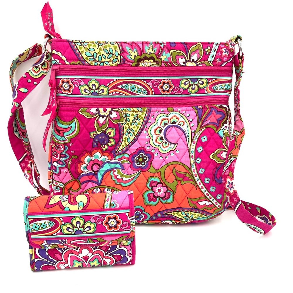 LIKE NEW Vera Bradley Matching Purse and Wallet - Pink Swirls